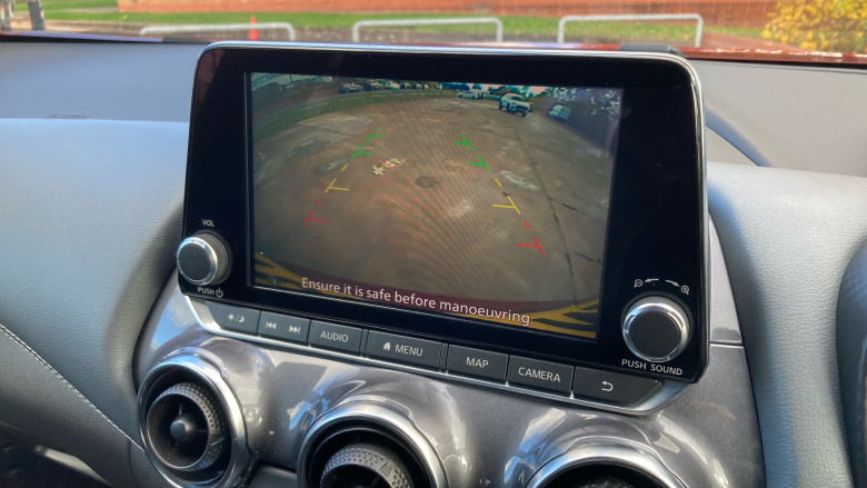 Nissan Juke 1.0 DiG-T 114 N-Connecta 5dr Petrol Hatchback